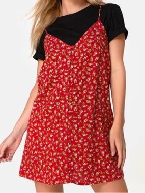 Motel Rocks Akina Red Floral Dress Size small